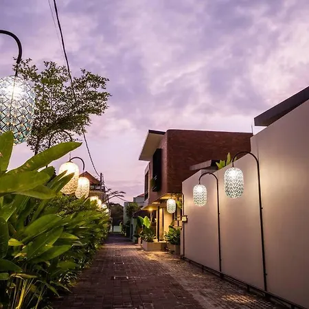 Villa Akhila 2 - 2 Bedroom Modern Tropical Villa At The Heart Of Seminyak
