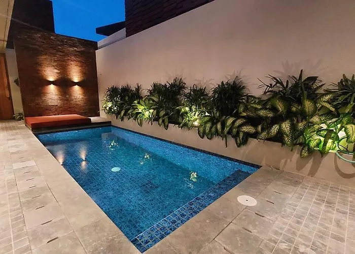 Villa Akhila 2 - 2 Bedroom Modern Tropical At The Heart Of